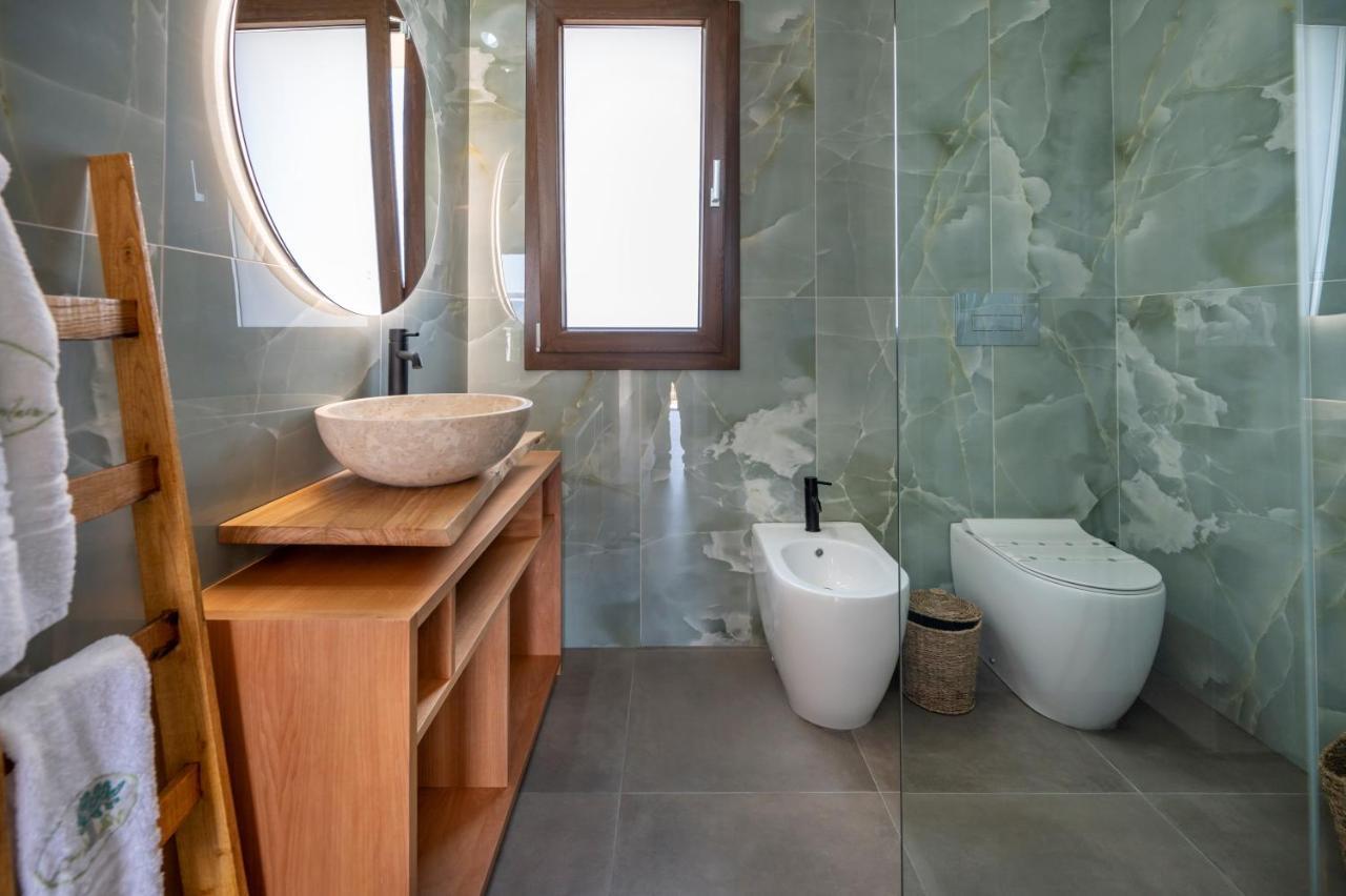 Villa Carmiano Luxury Bedrooms In Avola In The Province Of Syracuse With Spa And Swimming Pool And Wonderful Seaview Exterior foto